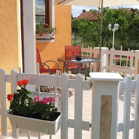 Studio In - Balaton 43130